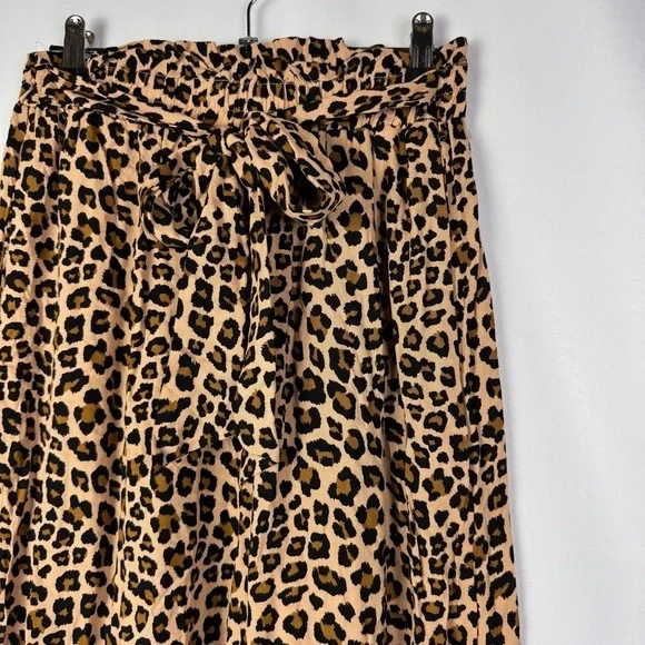 Boutique Brown Leopard Animal Print Viscose Wide Leg Paperbag Pants M - Picture 3 of 3